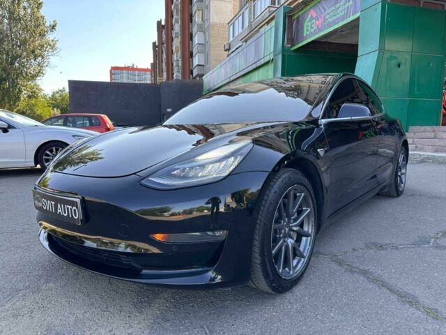 Черный Тесла Модель 3, объемом двигателя 0 л и пробегом 150 тыс. км за 12638 $, фото 8 на Automoto.ua
