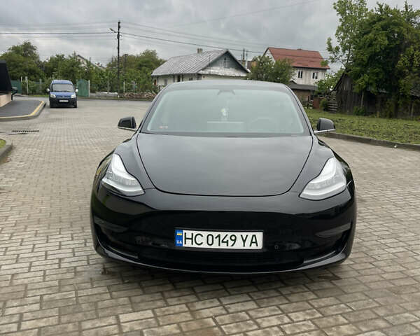 Чорний Тесла Модель 3, об'ємом двигуна 0 л та пробігом 129 тис. км за 15400 $, фото 3 на Automoto.ua