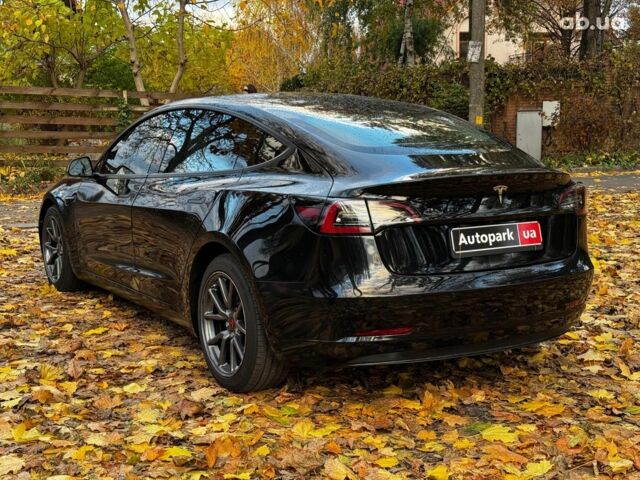 Черный Тесла Модель 3, объемом двигателя 0 л и пробегом 65 тыс. км за 25390 $, фото 8 на Automoto.ua