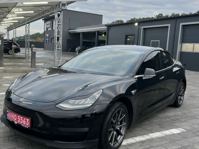 Черный Тесла Модель 3, объемом двигателя 0 л и пробегом 160 тыс. км за 16100 $, фото 3 на Automoto.ua