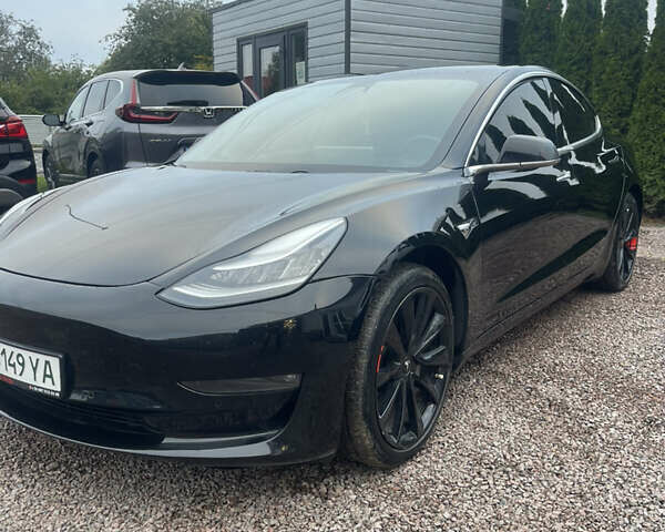 Чорний Тесла Модель 3, об'ємом двигуна 0 л та пробігом 140 тис. км за 13900 $, фото 5 на Automoto.ua