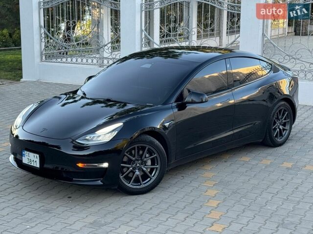 Чорний Тесла Модель 3, об'ємом двигуна 0 л та пробігом 133 тис. км за 14800 $, фото 1 на Automoto.ua