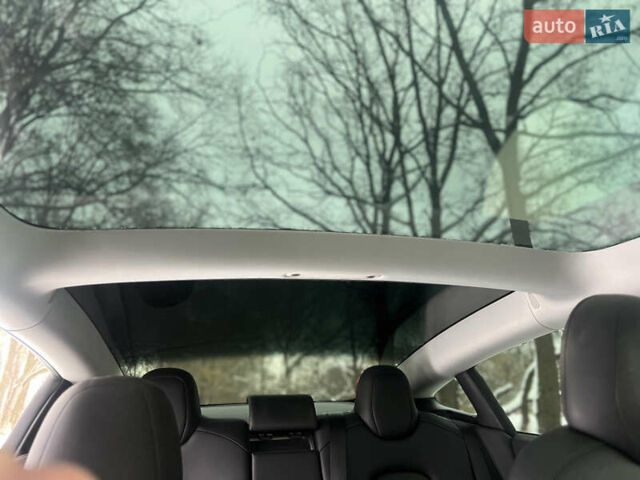 Черный Тесла Модель 3, объемом двигателя 0 л и пробегом 78 тыс. км за 16300 $, фото 74 на Automoto.ua