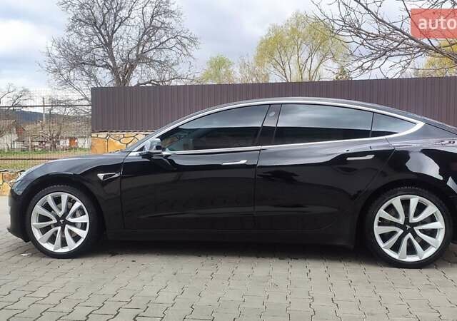 Черный Тесла Модель 3, объемом двигателя 0 л и пробегом 110 тыс. км за 18200 $, фото 14 на Automoto.ua