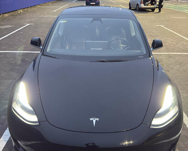 Чорний Тесла Модель 3, об'ємом двигуна 0 л та пробігом 114 тис. км за 16900 $, фото 8 на Automoto.ua