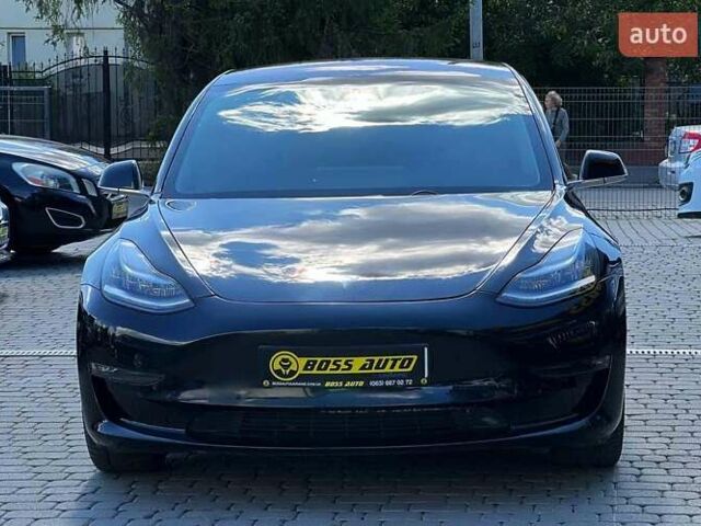 Чорний Тесла Модель 3, об'ємом двигуна 0 л та пробігом 90 тис. км за 19900 $, фото 1 на Automoto.ua