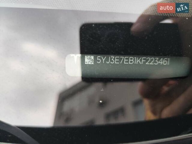 Черный Тесла Модель 3, объемом двигателя 0 л и пробегом 179 тыс. км за 18999 $, фото 25 на Automoto.ua