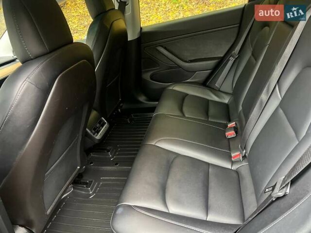 Черный Тесла Модель 3, объемом двигателя 0 л и пробегом 83 тыс. км за 19500 $, фото 14 на Automoto.ua