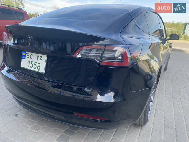 Тесла Модель 3 2019 у Львові на Automoto.ua Чорний Тесла Модель 3, об'ємом двигуна 0 л та пробігом 107 тис. км за 23900 $, фото 13 на Automoto.ua