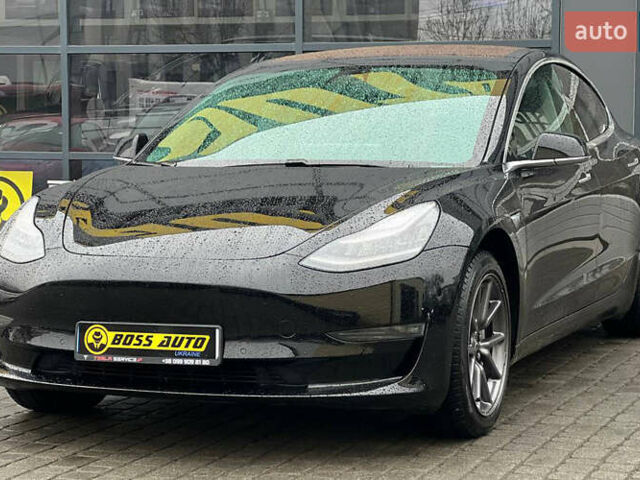 Черный Тесла Модель 3, объемом двигателя 0 л и пробегом 95 тыс. км за 16800 $, фото 2 на Automoto.ua