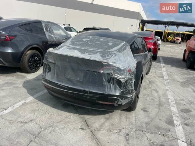 Чорний Тесла Модель 3, об'ємом двигуна 0 л та пробігом 160 тис. км за 12500 $, фото 24 на Automoto.ua