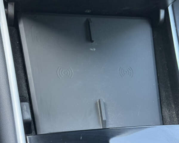 Чорний Тесла Модель 3, об'ємом двигуна 0 л та пробігом 35 тис. км за 18200 $, фото 16 на Automoto.ua