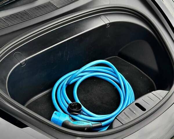 Черный Тесла Модель 3, объемом двигателя 0 л и пробегом 209 тыс. км за 18000 $, фото 19 на Automoto.ua