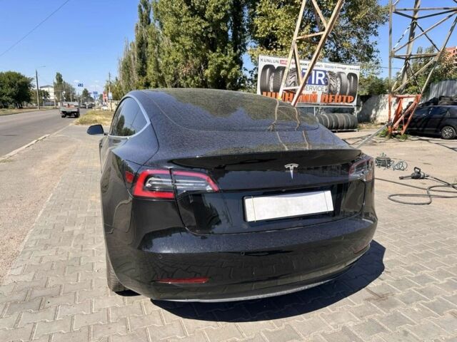 Чорний Тесла Модель 3, об'ємом двигуна 0 л та пробігом 150 тис. км за 12492 $, фото 5 на Automoto.ua