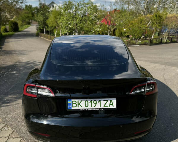 Черный Тесла Модель 3, объемом двигателя 0 л и пробегом 135 тыс. км за 21900 $, фото 8 на Automoto.ua
