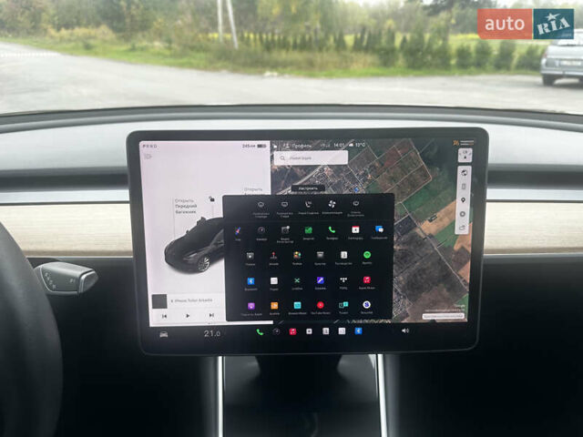 Чорний Тесла Модель 3, об'ємом двигуна 0 л та пробігом 96 тис. км за 17999 $, фото 25 на Automoto.ua