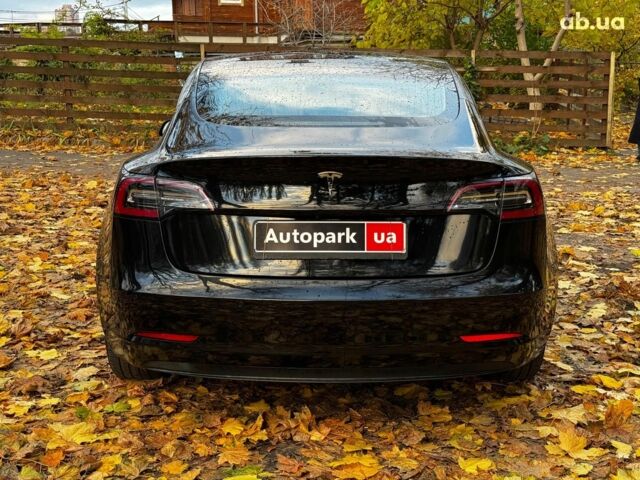 Черный Тесла Модель 3, объемом двигателя 0 л и пробегом 65 тыс. км за 25390 $, фото 7 на Automoto.ua