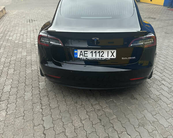 Черный Тесла Модель 3, объемом двигателя 0 л и пробегом 145 тыс. км за 18000 $, фото 3 на Automoto.ua