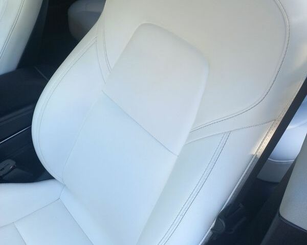 Черный Тесла Модель 3, объемом двигателя 0 л и пробегом 69 тыс. км за 13900 $, фото 16 на Automoto.ua