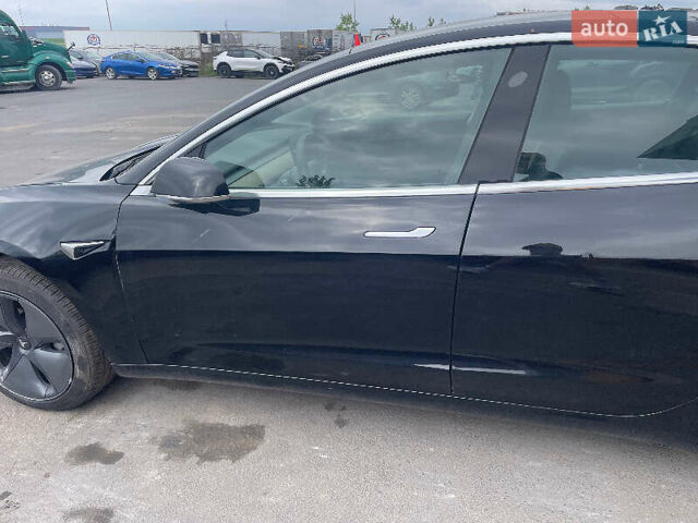 Черный Тесла Модель 3, объемом двигателя 0 л и пробегом 120 тыс. км за 11600 $, фото 9 на Automoto.ua