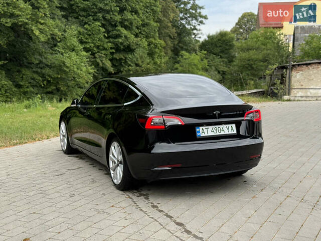 Черный Тесла Модель 3, объемом двигателя 0 л и пробегом 150 тыс. км за 15350 $, фото 5 на Automoto.ua