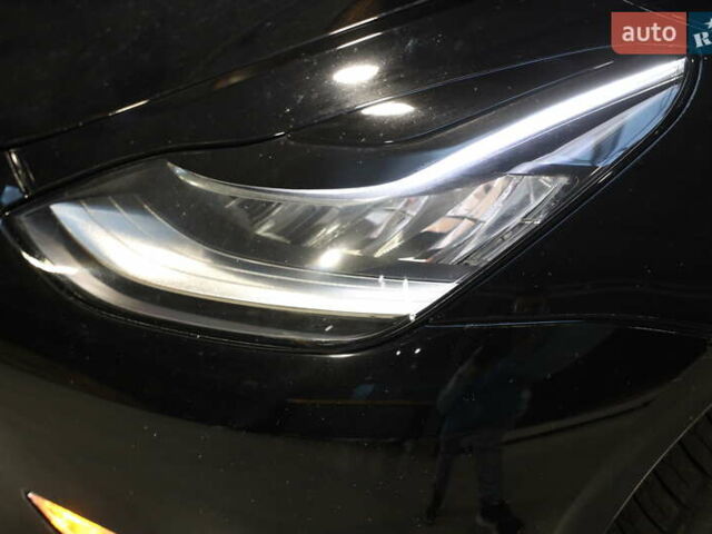 Чорний Тесла Модель 3, об'ємом двигуна 0 л та пробігом 163 тис. км за 15600 $, фото 7 на Automoto.ua