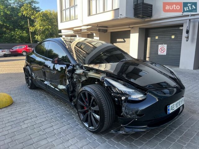 Черный Тесла Модель 3, объемом двигателя 0 л и пробегом 138 тыс. км за 13900 $, фото 7 на Automoto.ua
