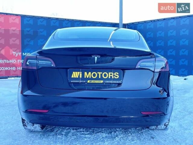 Черный Тесла Модель 3, объемом двигателя 0 л и пробегом 80 тыс. км за 19000 $, фото 18 на Automoto.ua