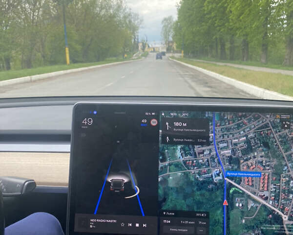 Тесла Модель 3 2019 у Львові на Automoto.ua Чорний Тесла Модель 3, об'ємом двигуна 0 л та пробігом 107 тис. км за 23900 $, фото 37 на Automoto.ua