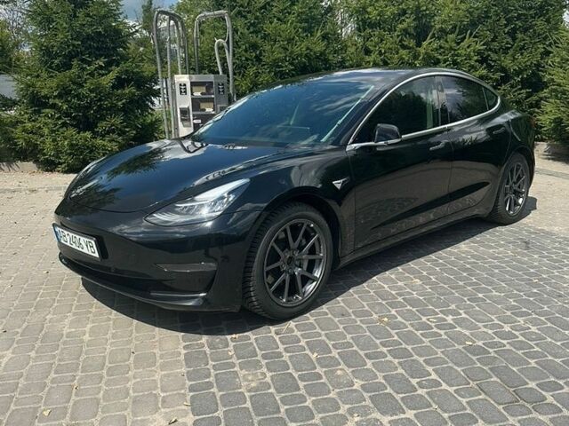 Чорний Тесла Модель 3, об'ємом двигуна 0 л та пробігом 197 тис. км за 15000 $, фото 2 на Automoto.ua