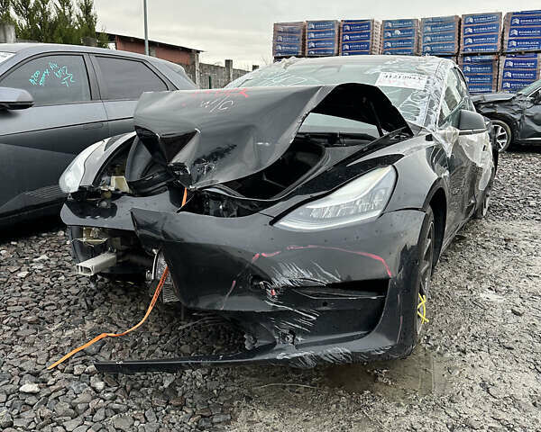 Черный Тесла Модель 3, объемом двигателя 0 л и пробегом 141 тыс. км за 9500 $, фото 3 на Automoto.ua