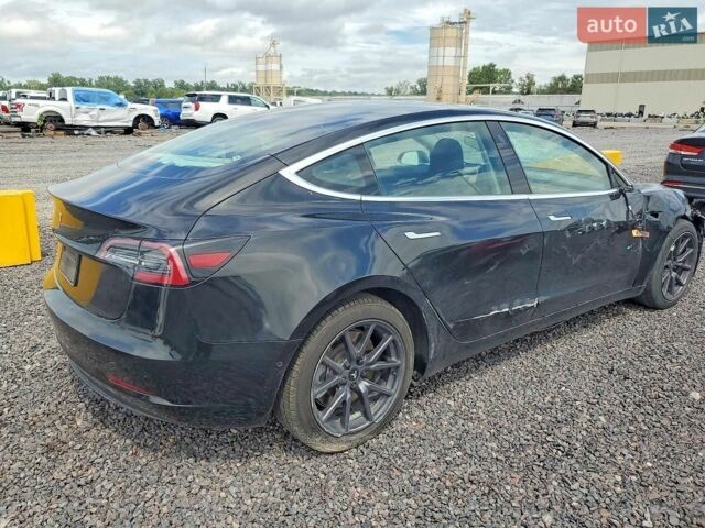 Черный Тесла Модель 3, объемом двигателя 0 л и пробегом 58 тыс. км за 4500 $, фото 2 на Automoto.ua