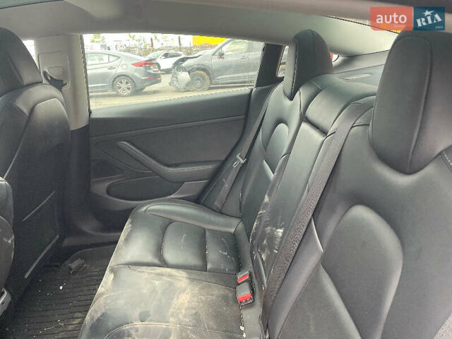 Черный Тесла Модель 3, объемом двигателя 0 л и пробегом 120 тыс. км за 11600 $, фото 19 на Automoto.ua