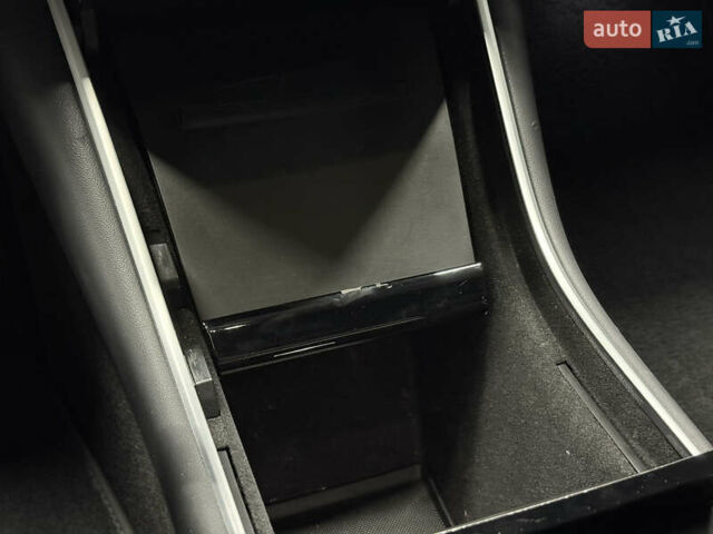 Черный Тесла Модель 3, объемом двигателя 0 л и пробегом 209 тыс. км за 17900 $, фото 85 на Automoto.ua