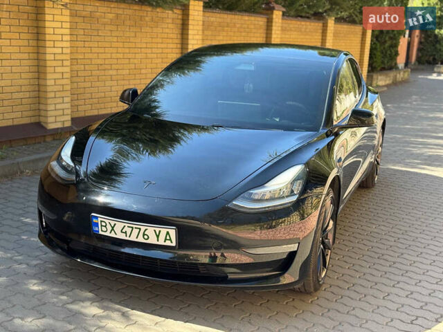 Черный Тесла Модель 3, объемом двигателя 0 л и пробегом 116 тыс. км за 18900 $, фото 4 на Automoto.ua