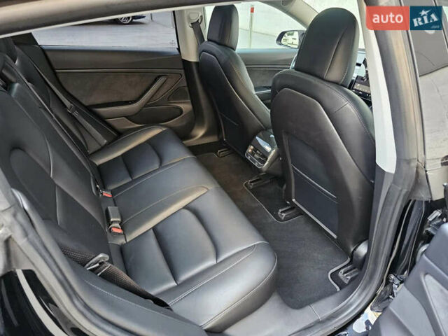 Черный Тесла Модель 3, объемом двигателя 0 л и пробегом 97 тыс. км за 20000 $, фото 27 на Automoto.ua