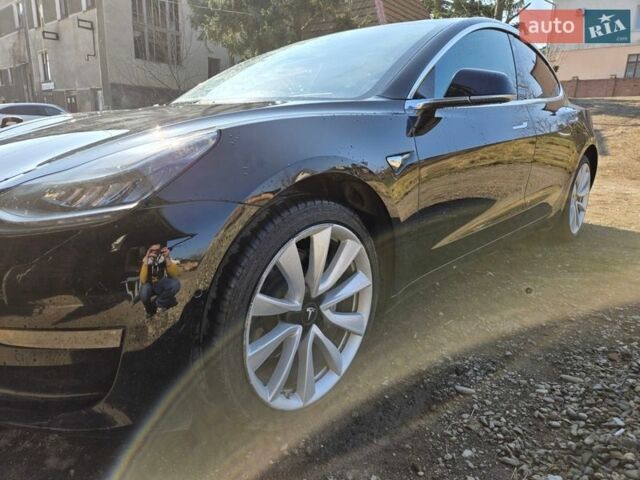 Чорний Тесла Модель 3, об'ємом двигуна 0 л та пробігом 283 тис. км за 14900 $, фото 10 на Automoto.ua