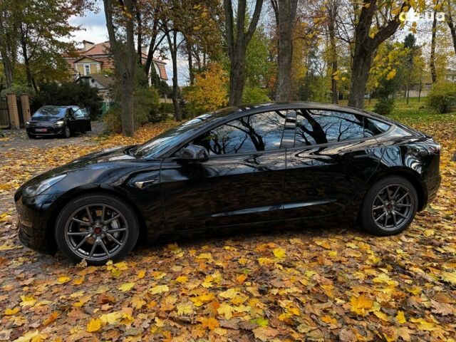 Черный Тесла Модель 3, объемом двигателя 0 л и пробегом 65 тыс. км за 25390 $, фото 11 на Automoto.ua