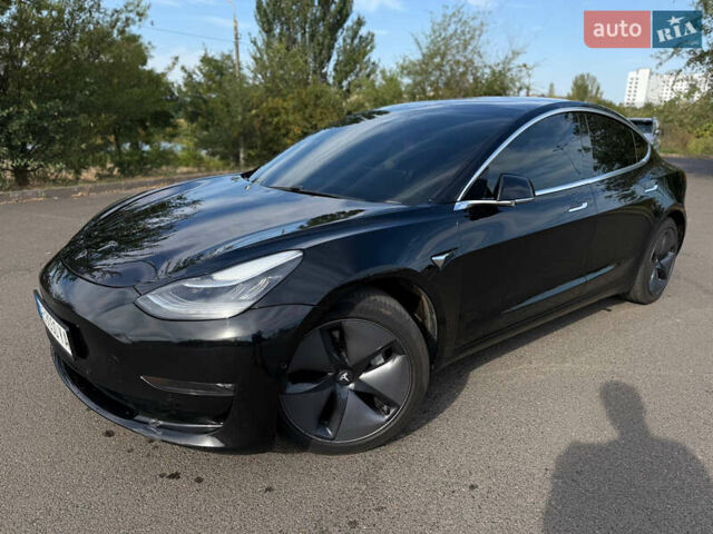 Чорний Тесла Модель 3, об'ємом двигуна 0 л та пробігом 147 тис. км за 15000 $, фото 7 на Automoto.ua