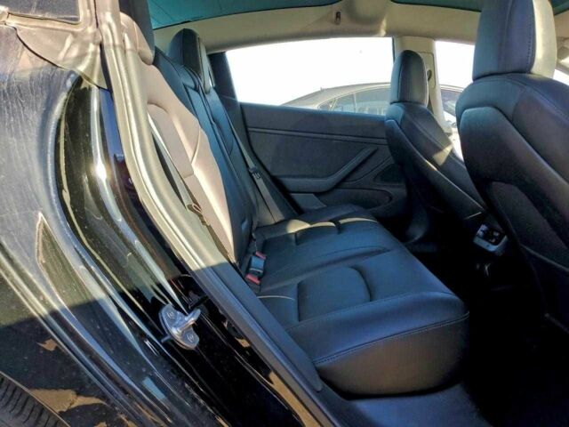 Черный Тесла Модель 3, объемом двигателя 0 л и пробегом 106 тыс. км за 4000 $, фото 9 на Automoto.ua