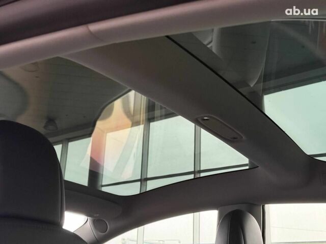 Черный Тесла Модель 3, объемом двигателя 0 л и пробегом 120 тыс. км за 16940 $, фото 9 на Automoto.ua