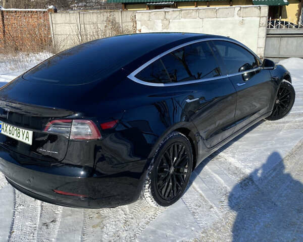 Чорний Тесла Модель 3, об'ємом двигуна 0 л та пробігом 101 тис. км за 19600 $, фото 11 на Automoto.ua
