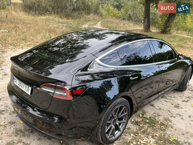 Чорний Тесла Модель 3, об'ємом двигуна 0 л та пробігом 157 тис. км за 18500 $, фото 6 на Automoto.ua