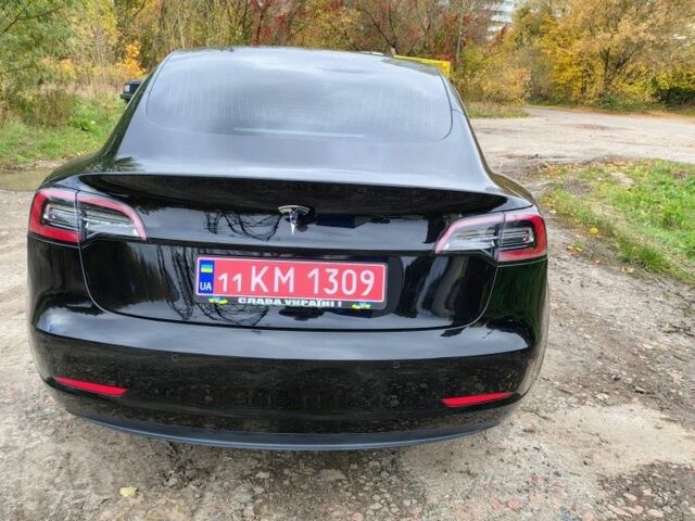 Черный Тесла Модель 3, объемом двигателя 0 л и пробегом 126 тыс. км за 15300 $, фото 5 на Automoto.ua