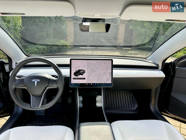 Черный Тесла Модель 3, объемом двигателя 0 л и пробегом 122 тыс. км за 23099 $, фото 13 на Automoto.ua