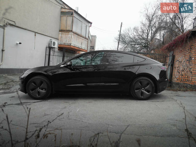 Черный Тесла Модель 3, объемом двигателя 0 л и пробегом 195 тыс. км за 19919 $, фото 12 на Automoto.ua
