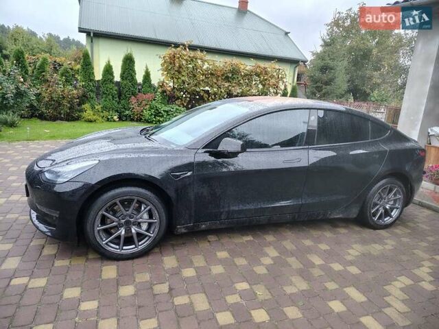 Черный Тесла Модель 3, объемом двигателя 0 л и пробегом 96 тыс. км за 12000 $, фото 4 на Automoto.ua