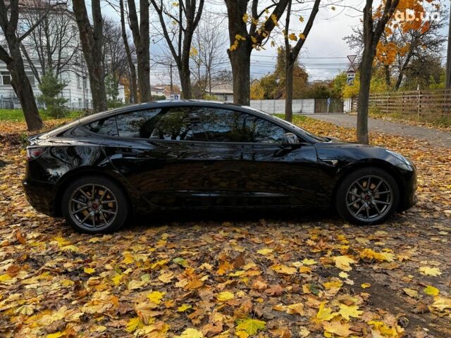 Черный Тесла Модель 3, объемом двигателя 0 л и пробегом 65 тыс. км за 25390 $, фото 5 на Automoto.ua