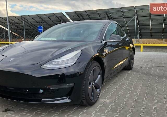 Черный Тесла Модель 3, объемом двигателя 0 л и пробегом 113 тыс. км за 17000 $, фото 4 на Automoto.ua