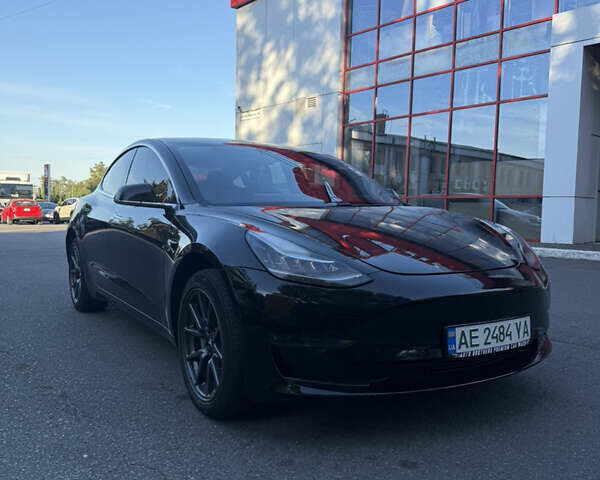 Черный Тесла Модель 3, объемом двигателя 0 л и пробегом 98 тыс. км за 16200 $, фото 3 на Automoto.ua